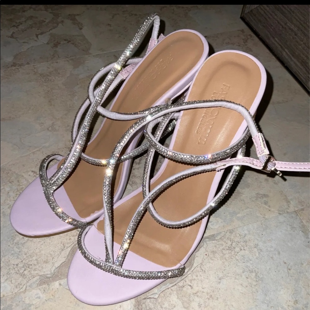 Fashion nova heels